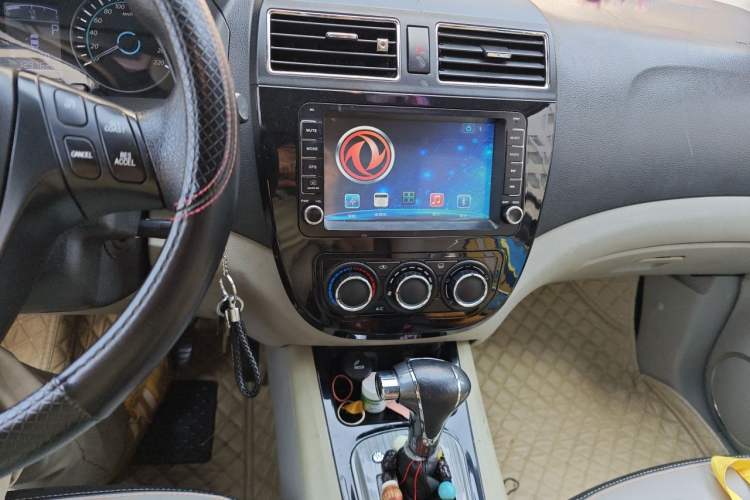 Used FORTHING Joyear XV 2015 1.6L CVT Comfort Model Audio And AC Panel