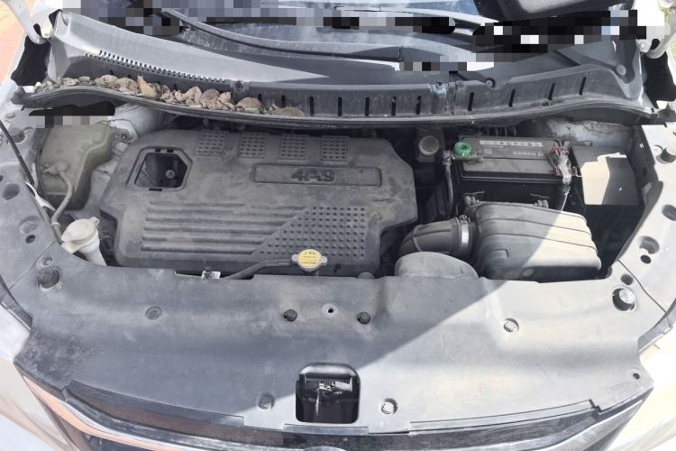 Used FORTHING Joyear XV 2015 1.6L CVT Comfort Model Engine Bay