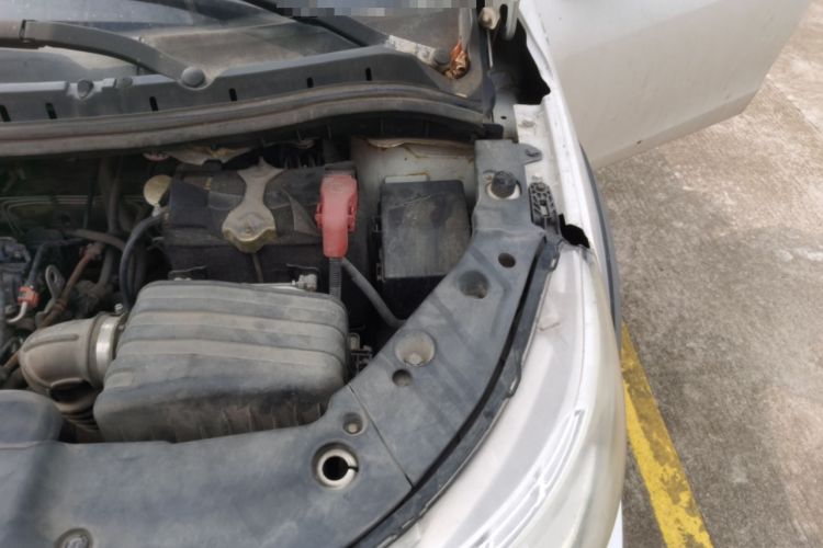 Used FORTHING Joyear XV 2015 1.6L CVT Comfort Model Engine Bay Left