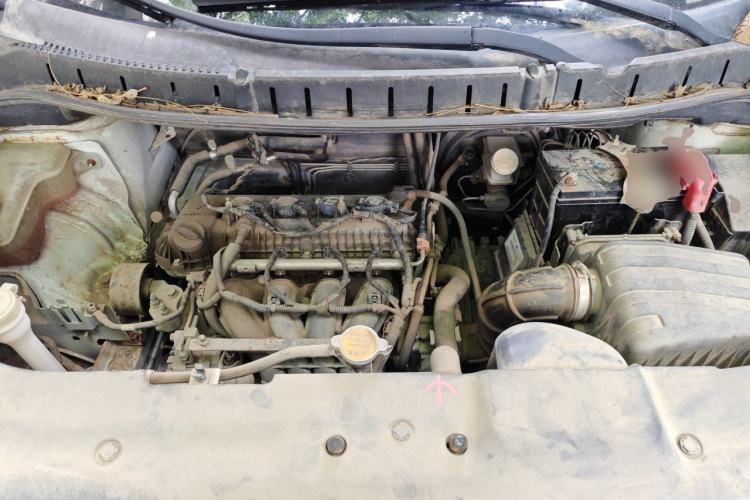 Used FORTHING Joyear XV 2015 1.6L CVT Comfort Model Engine Bay