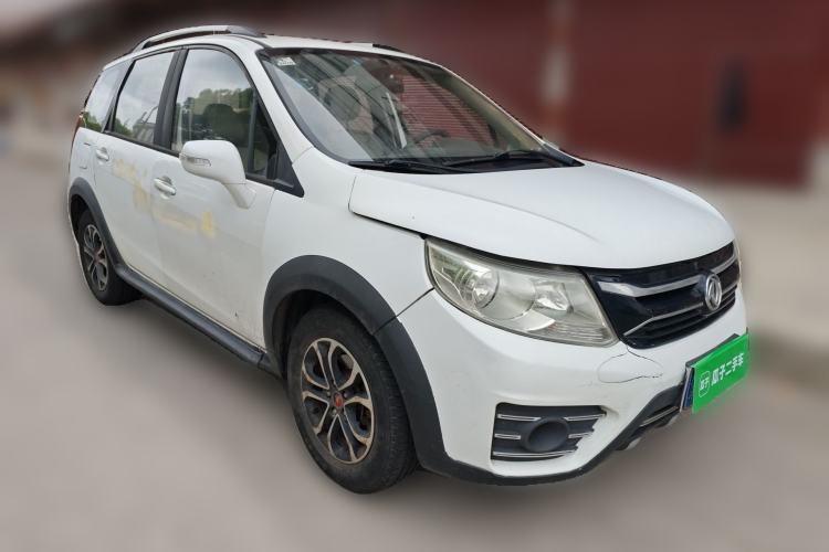 Used FORTHING Joyear XV 2015 1.6L CVT Comfort Model Front Right 45 Deg