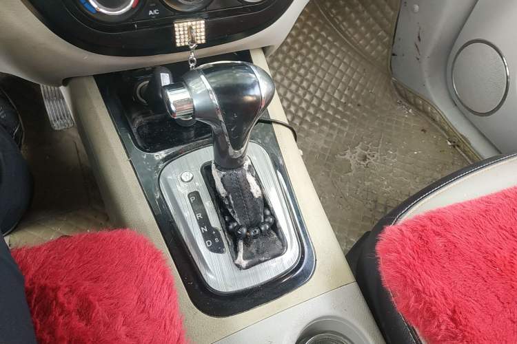 Used FORTHING Joyear XV 2015 1.6L CVT Luxury Model Gear Lever