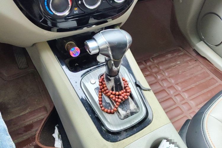 Used FORTHING Joyear XV 2015 1.6L CVT Comfort Model Gear Lever