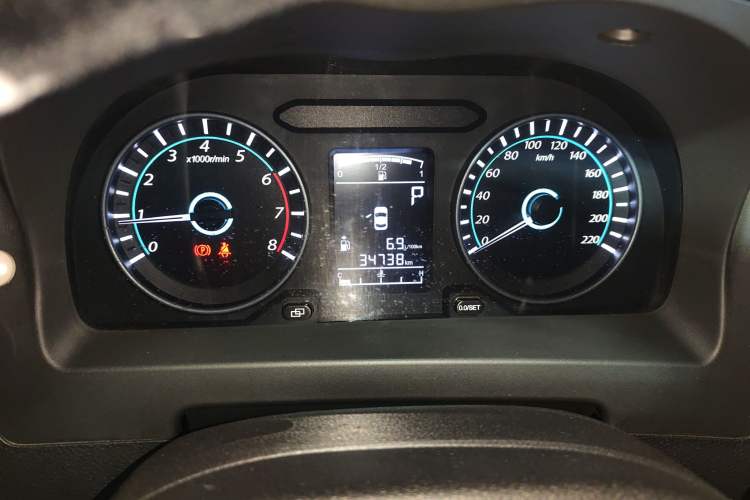 Used FORTHING Joyear XV 2015 1.6L CVT Luxury Model Instrument Cluster