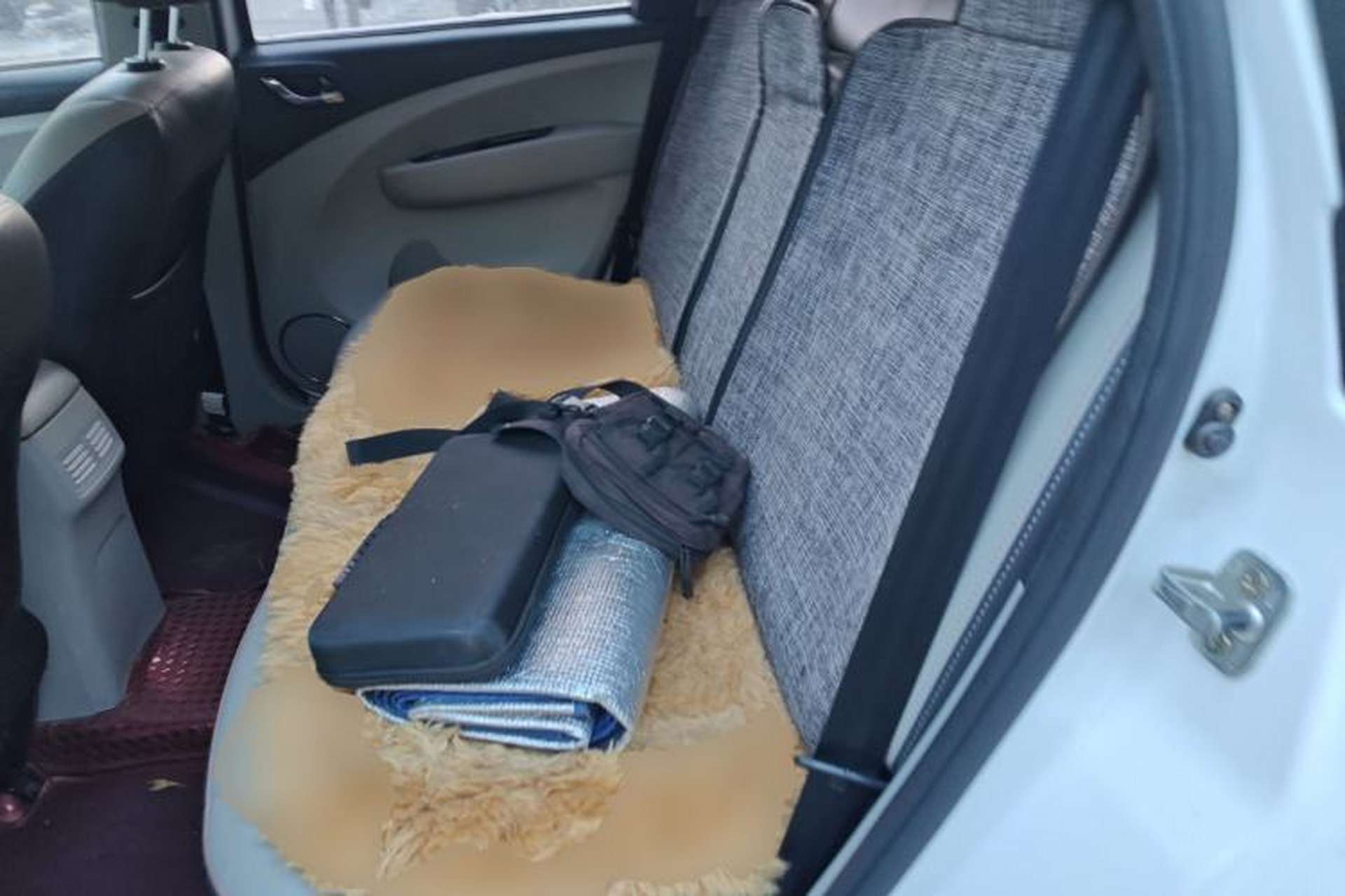 Used FORTHING Joyear XV 2015 1.6L CVT Comfort Model Left Rear Seat
