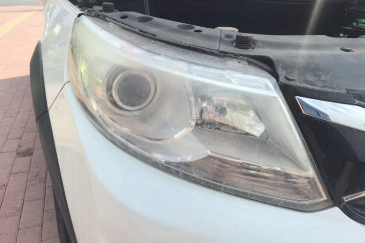 Used FORTHING Joyear XV 2015 1.6L CVT Comfort Model Right Front Headlight