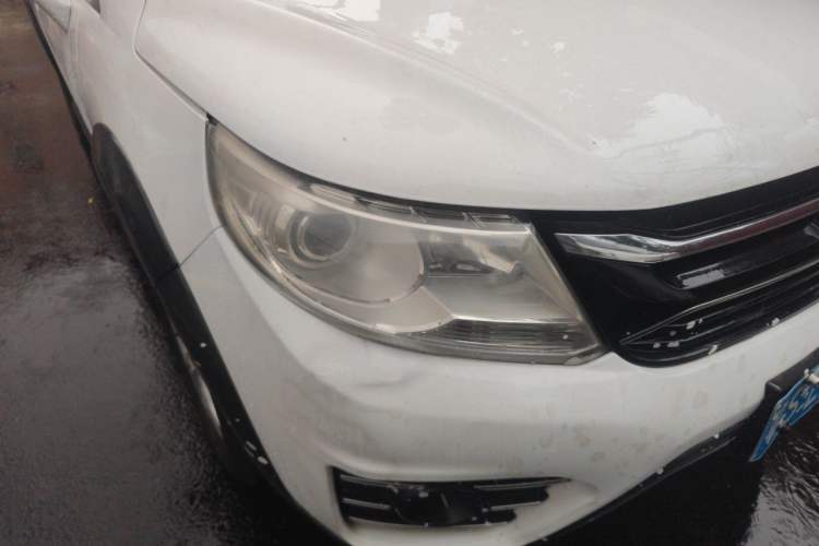 Used FORTHING Joyear XV 2015 1.6L CVT Luxury Model Right Front Headlight