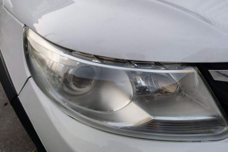 Used FORTHING Joyear XV 2015 1.6L CVT Comfort Model Right Front Headlight