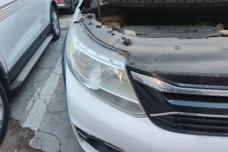 Used FORTHING Joyear XV 2015 1.6L CVT Luxury Model Right Front Headlight