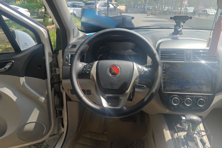 Used FORTHING Joyear XV 2015 1.6L CVT Luxury Model Steering Wheel