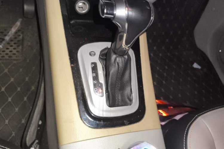 Used FORTHING Joyear XV 2015 1.6L CVT Luxury Model Gear Lever