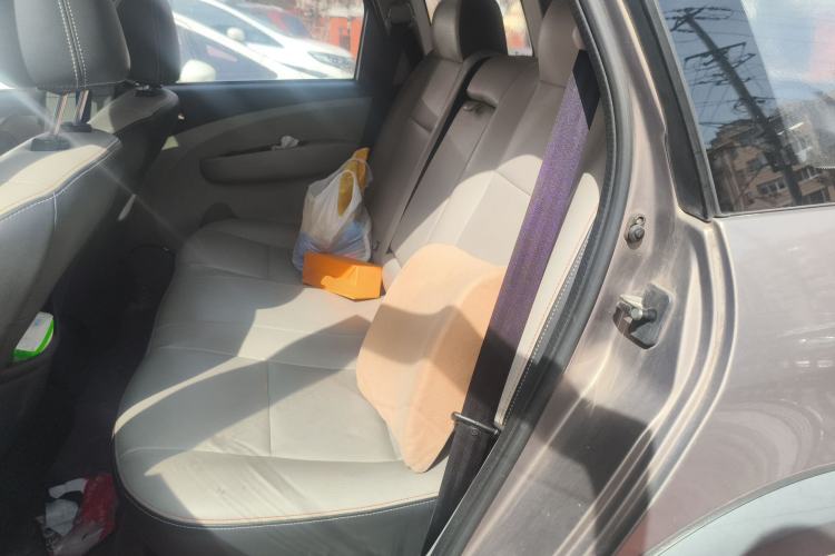 Used FORTHING Joyear XV 2015 1.6L CVT Luxury Model Left Rear Seat