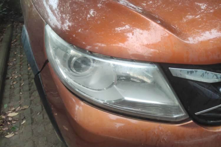 Used FORTHING Joyear XV 2015 1.6L CVT Comfort Model Right Front Headlight