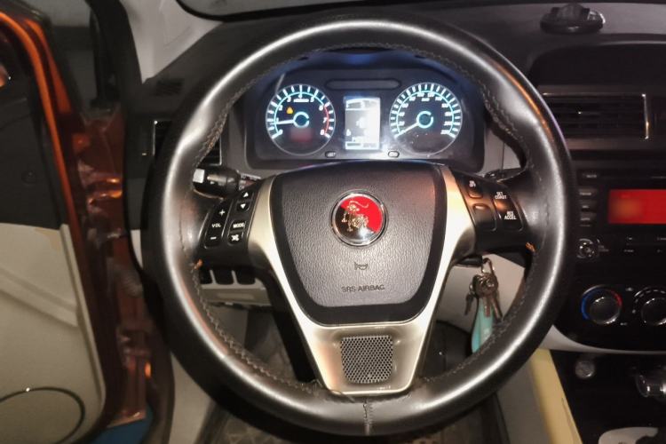 Used FORTHING Joyear XV 2015 1.6L CVT Luxury Model Steering Wheel