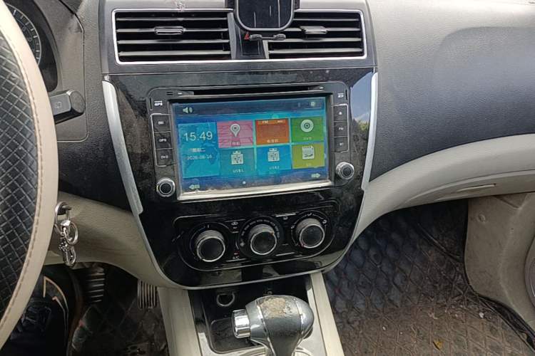 Used FORTHING Joyear XV 2016 1.6L CVT Luxury Model Audio And AC Panel