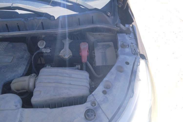 Used FORTHING Joyear XV 2016 1.6L CVT Luxury Model Engine Bay Left