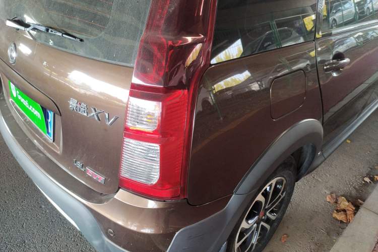 Used FORTHING Joyear XV 2016 1.6L CVT Luxury Model Right Rear Taillight