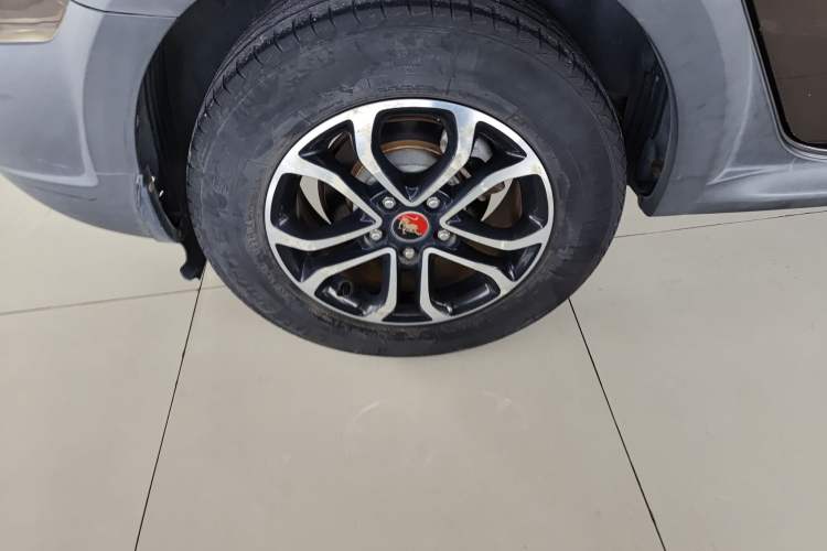 Used FORTHING Joyear XV 2016 1.6L CVT Comfort Model Right Rear Wheel Hub