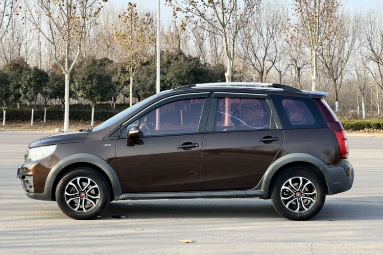 Used FORTHING Joyear XV 2016 1.6L CVT Comfort Model Exterior 10