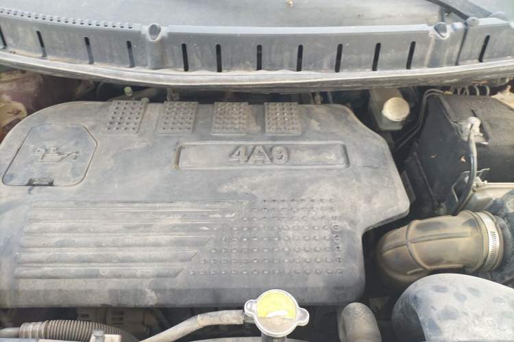 Used FORTHING Joyear XV 2016 1.6L CVT Comfort Model Engine Bay