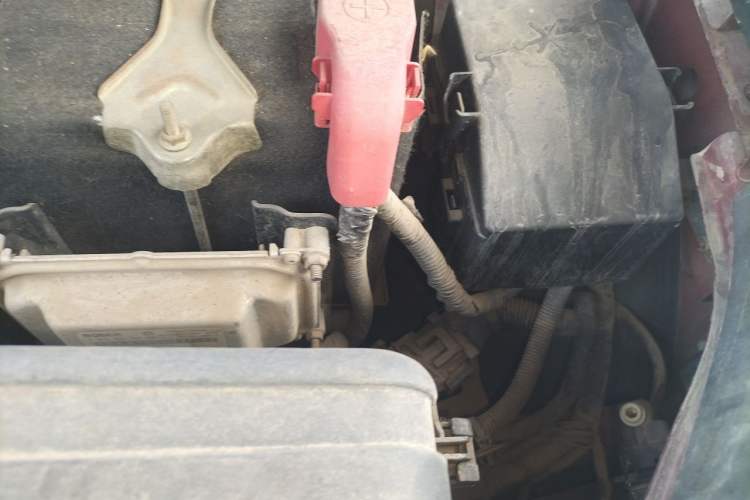Used FORTHING Joyear XV 2016 1.6L CVT Comfort Model Engine Bay Left