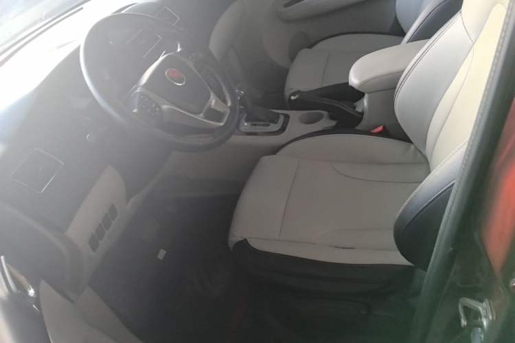 Used FORTHING Joyear XV 2016 1.6L CVT Luxury Model Left Front Seat