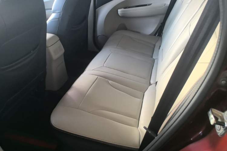 Used FORTHING Joyear XV 2016 1.6L CVT Luxury Model Left Rear Seat