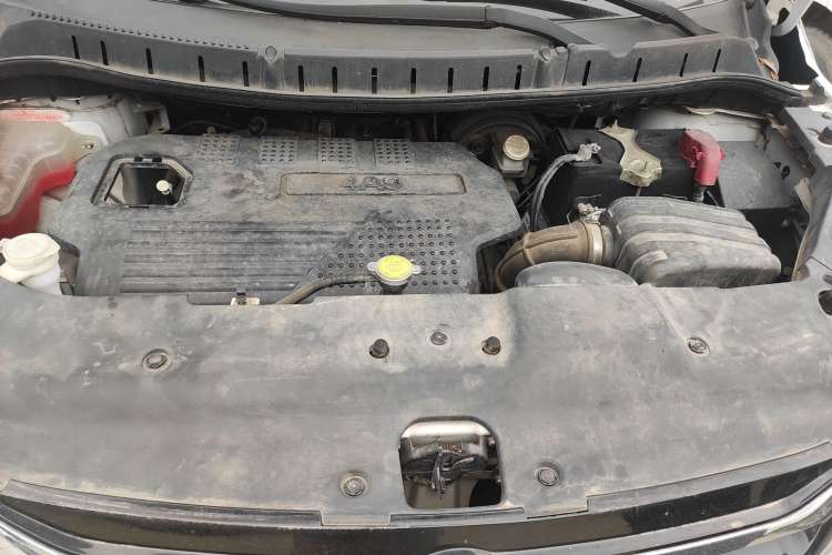 Used FORTHING Joyear XV 2016 1.6L CVT Comfort Model Engine Bay