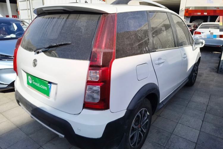 Used FORTHING Joyear XV 2016 1.6L CVT Luxury Model Exterior 5
