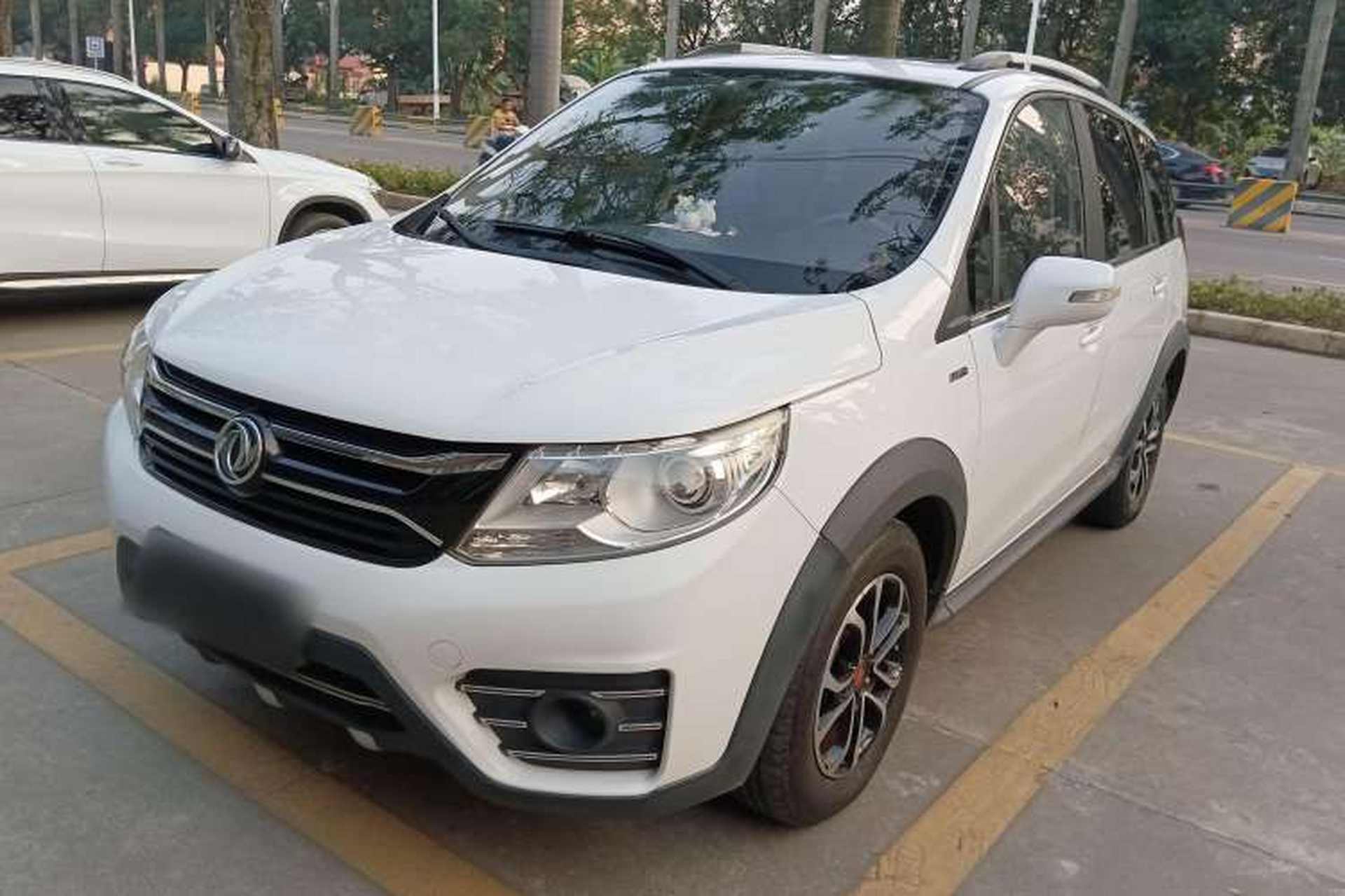 Used FORTHING Joyear XV 2016 1.6L CVT Luxury Model Front Left 45 Deg