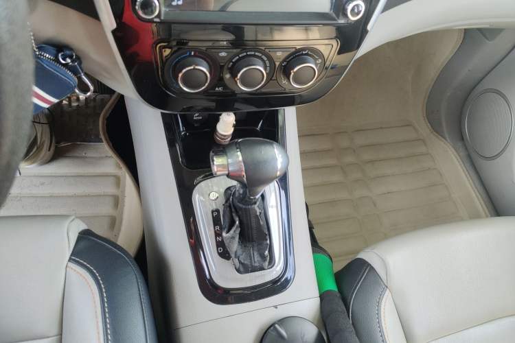 Used FORTHING Joyear XV 2016 1.6L CVT Comfort Model Gear Lever
