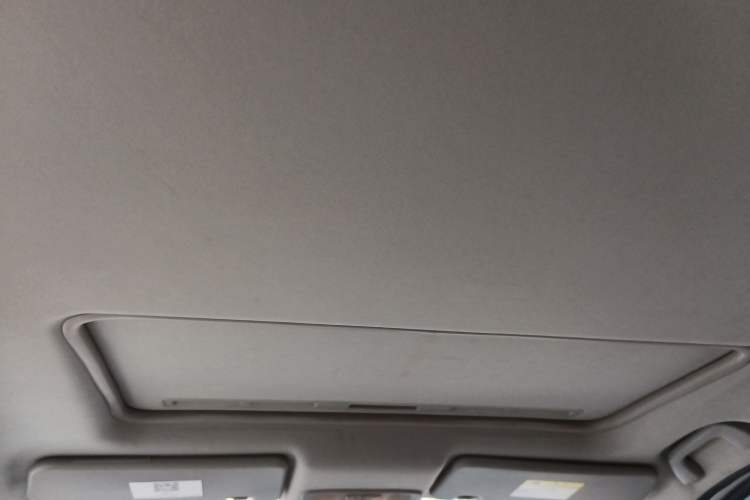 Used FORTHING Joyear XV 2016 1.6L CVT Luxury Model Headliner