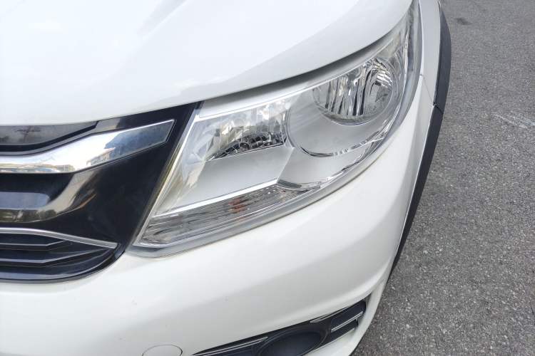 Used FORTHING Joyear XV 2016 1.6L CVT Comfort Model Left Front Headlight
