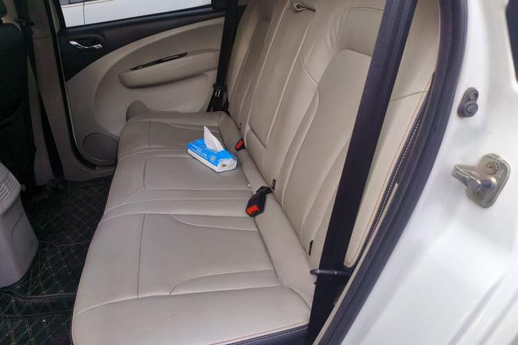 Used FORTHING Joyear XV 2016 1.6L CVT Comfort Model Left Rear Seat