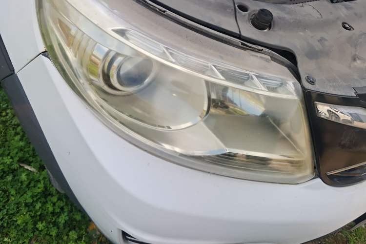 Used FORTHING Joyear XV 2016 1.6L CVT Luxury Model Right Front Headlight