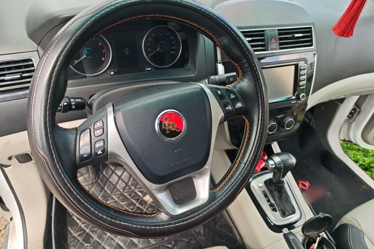 Used FORTHING Joyear XV 2016 1.6L CVT Luxury Model Steering Wheel