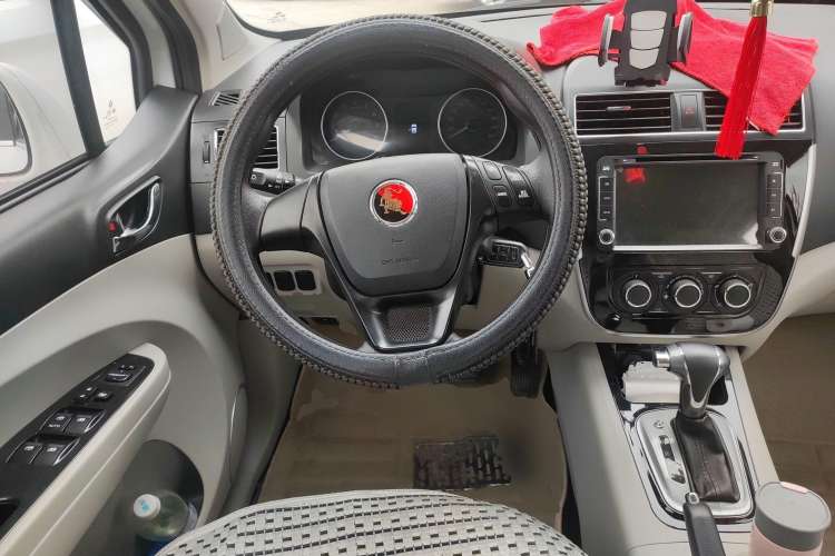 Used FORTHING Joyear XV 2016 1.6L CVT Comfort Model Steering Wheel