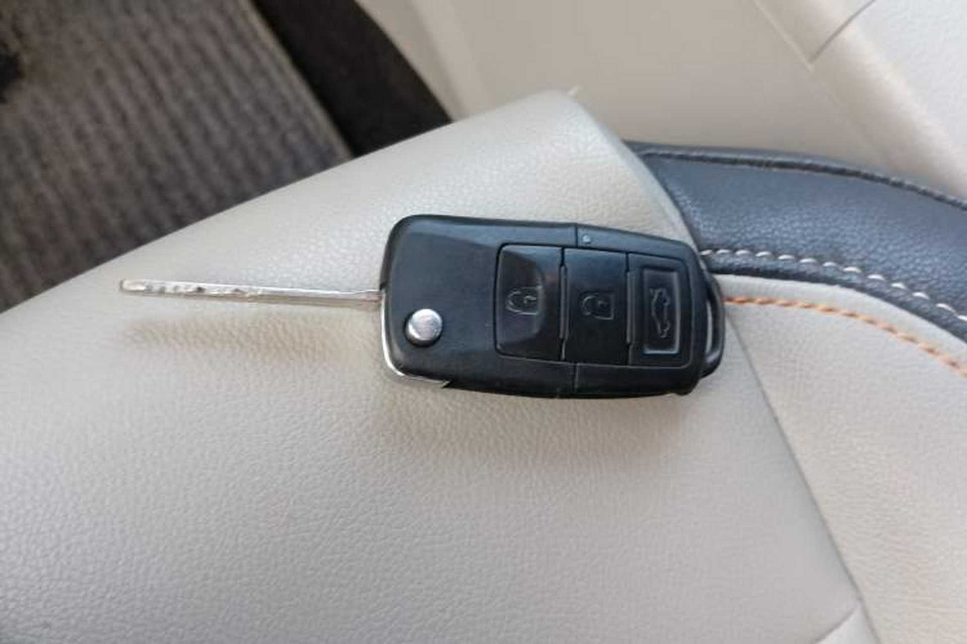 Used FORTHING Joyear XV 2016 1.6L CVT Luxury Model Vehicle Key