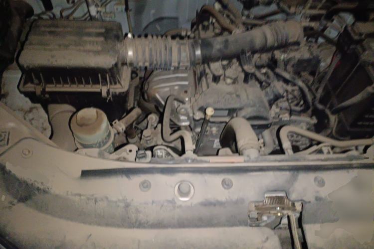 Used FORTHING Lingzhi 2020 M5L 1.6L Utility Model Engine Bay
