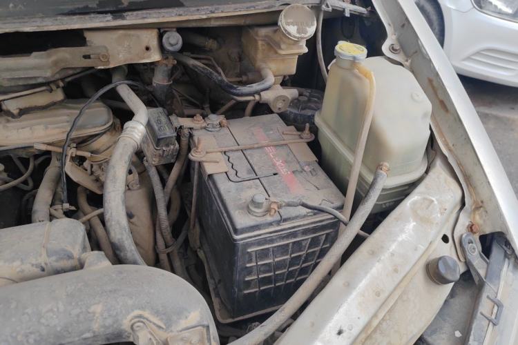 Used FORTHING Lingzhi 2007 2.0L Manual Deluxe Edition Engine Bay Left