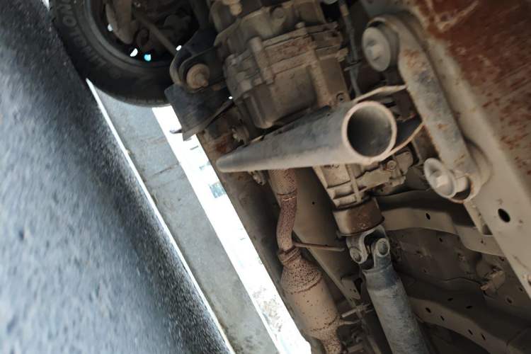 Used FORTHING Lingzhi 2010 2.0L CMV 4G63 Chassis Front Left