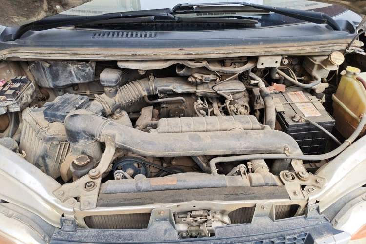 Used FORTHING Lingzhi 2010 2.0L CMV 4G63 Engine Bay