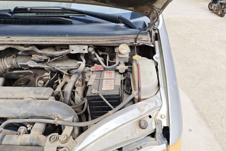 Used FORTHING Lingzhi 2010 2.0L CMV 4G63 Engine Bay Left