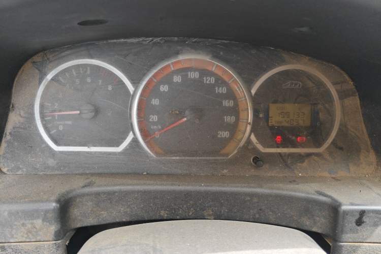 Used FORTHING Lingzhi 2010 2.0L CMV 4G63 Instrument Cluster