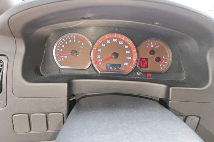 Used FORTHING Lingzhi 2010 Q7 2.0L 7-Seater Entrepreneur Edition Odometer Close Up