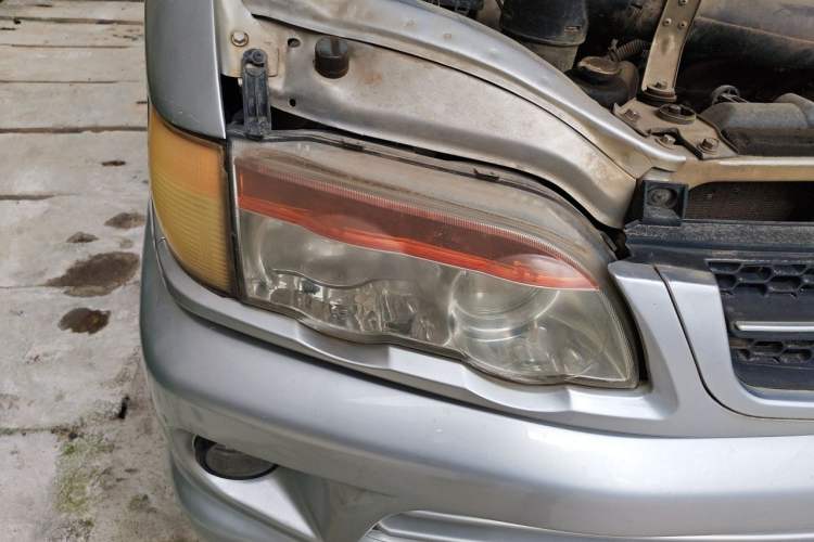 Used FORTHING Lingzhi 2010 2.0L CMV 4G63 Right Front Headlight