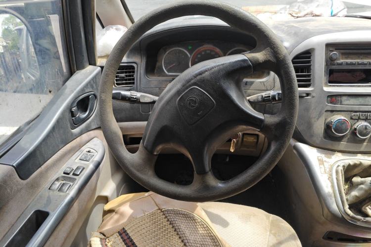 Used FORTHING Lingzhi 2010 2.0L CMV 4G63 Steering Wheel