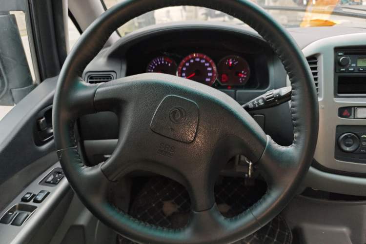 Used FORTHING Lingzhi 2011 QA 2.4L Short-Wheelbase Comfort Edition Steering Wheel