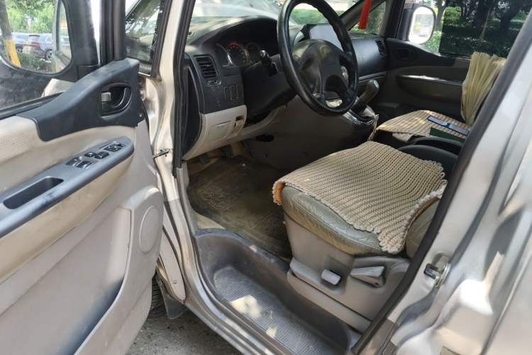 Used FORTHING Lingzhi 2011 Q3 2.0L Short-Wheelbase Standard Edition Driver Seat