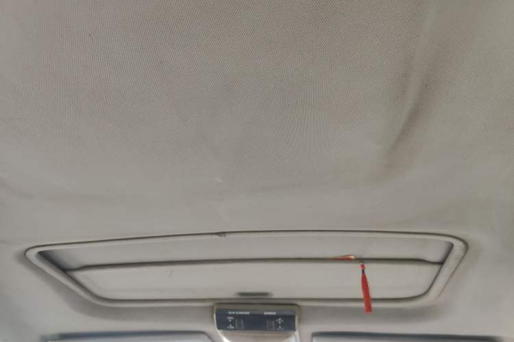 Used FORTHING Lingzhi 2011 Q3 2.0L Short-Wheelbase Standard Edition Headliner